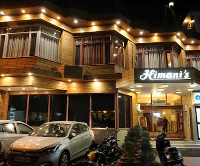 https://imgcld.yatra.com/ytimages/image/upload/t_hotel_yatra_city_desktop/v1442134732/Domestic Hotels/Hotels_Solan/Hotel Himanis Resorts/NIGHT VIEW.jpg